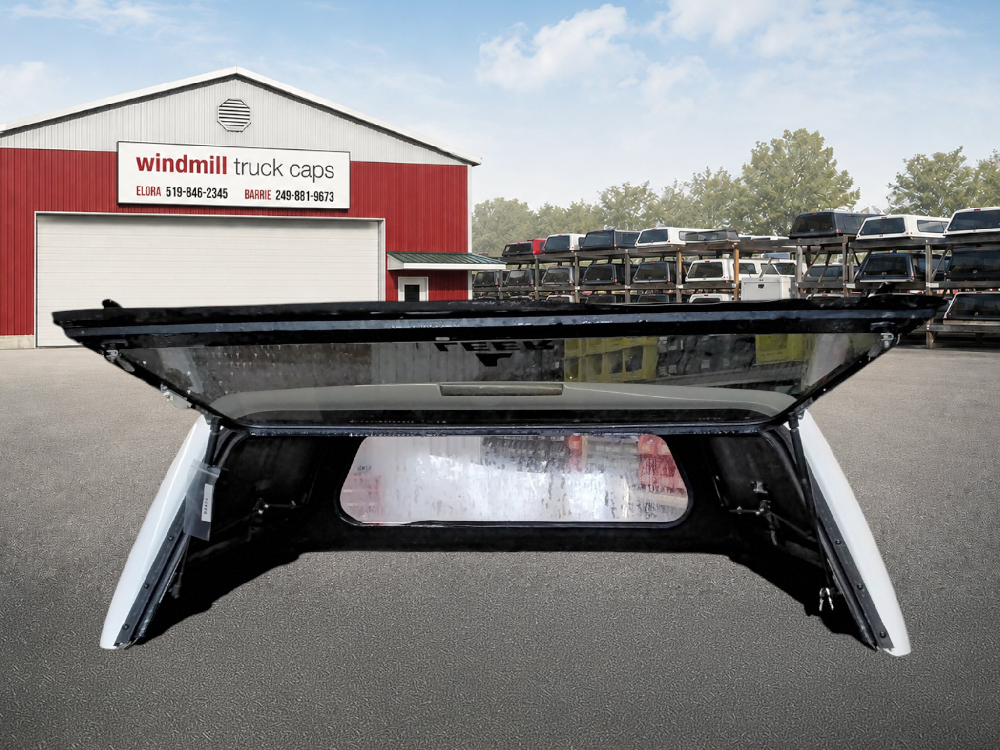 2004 - 2012 Chevrolet Colorado or GMC Canyon 5'2 50 Olympic White Leer100RCC Truck Cap 3 2004 - 2012 Chevrolet Colorado or GMC Canyon 5'2 50 Olympic White Leer100RCC Truck Cap - Image 3