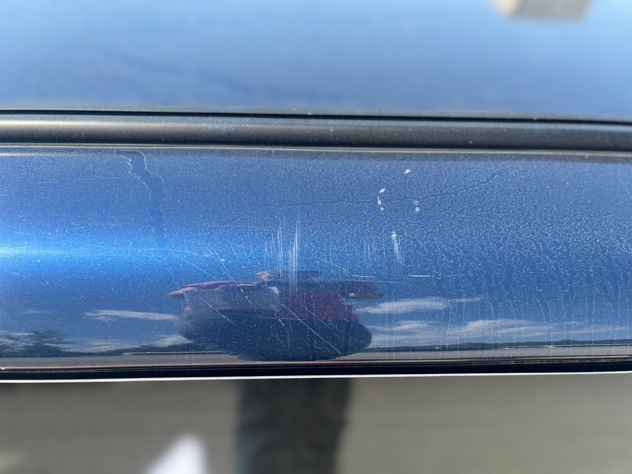 2005 - 2012 Nissan Frontier 6'2 RAB Deep Blue Leer100XQ Truck Cap 5 2005 - 2012 Nissan Frontier 6'2 RAB Deep Blue Leer100XQ Truck Cap - Image 5