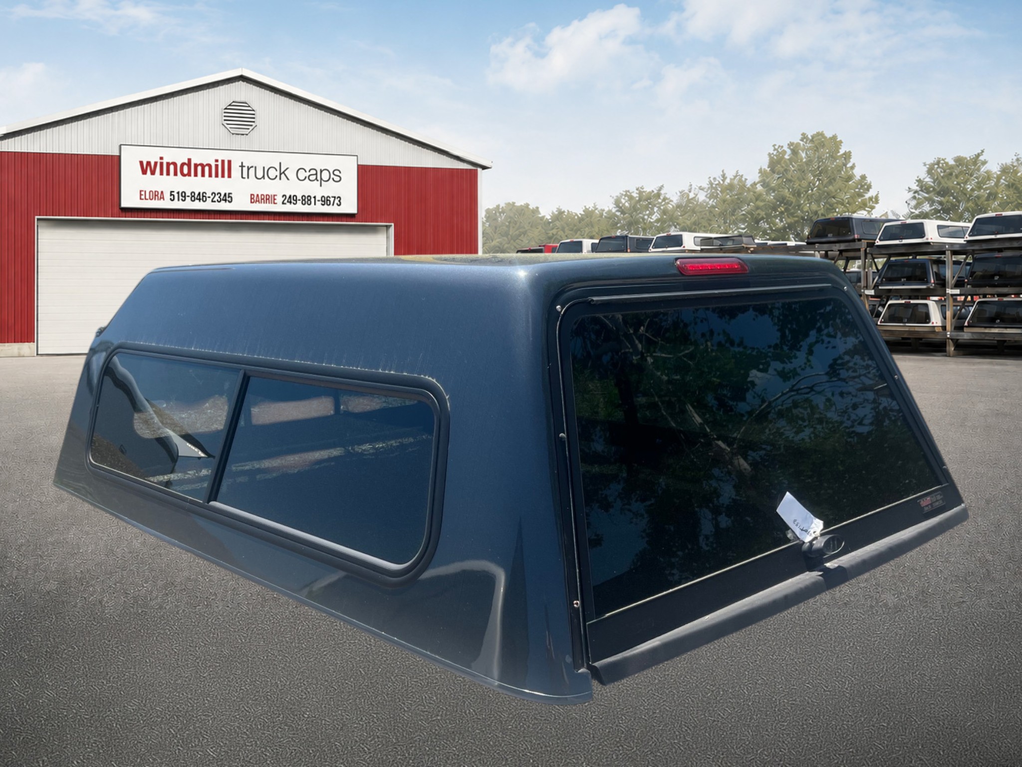Dodge Ram 8' Grey Contour IV Truck Cap 2 Dodge Ram 8' Grey Contour IV Truck Cap - Image 2