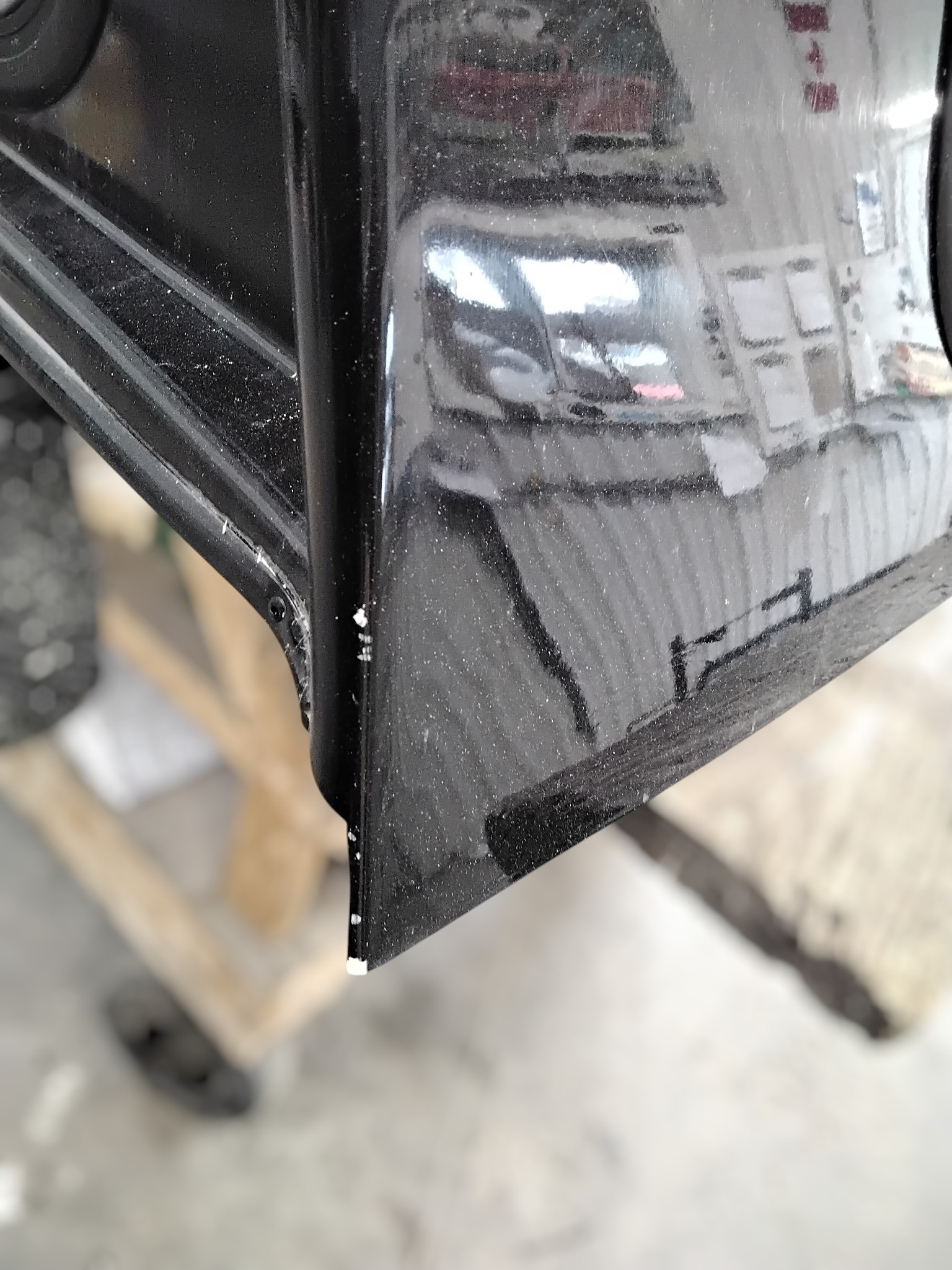 2015 - 2020 Ford F150 6'6 Black Truck Cap 5 2015 - 2020 Ford F150 6'6 Black Truck Cap - Image 5