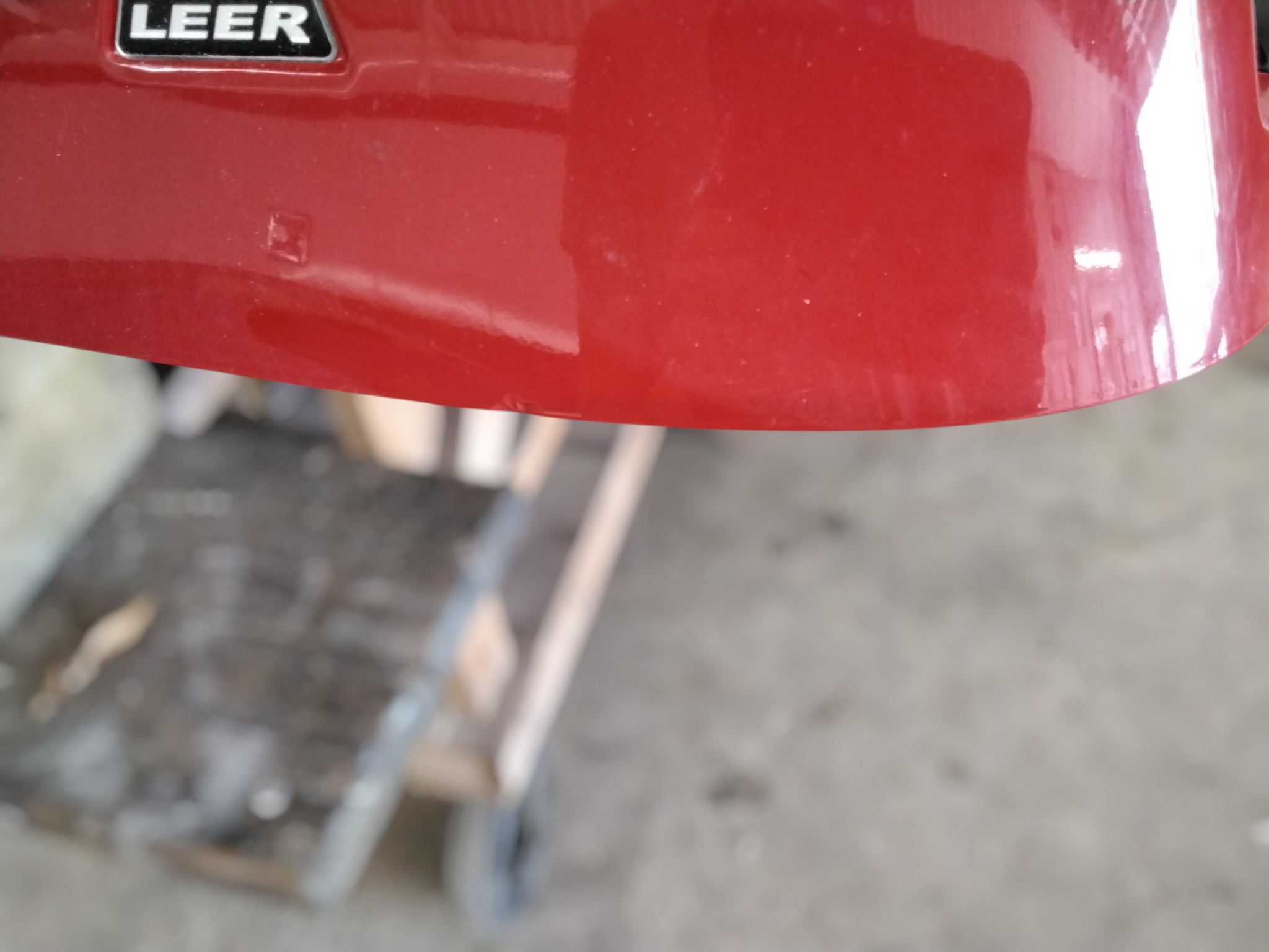 GMC Sierra or Chevrolet Silverado 5'8 G7C Pull Me Over Red Leer100R Truck Cap 6 GMC Sierra or Chevrolet Silverado 5'8 G7C Pull Me Over Red Leer100R Truck Cap - Image 6