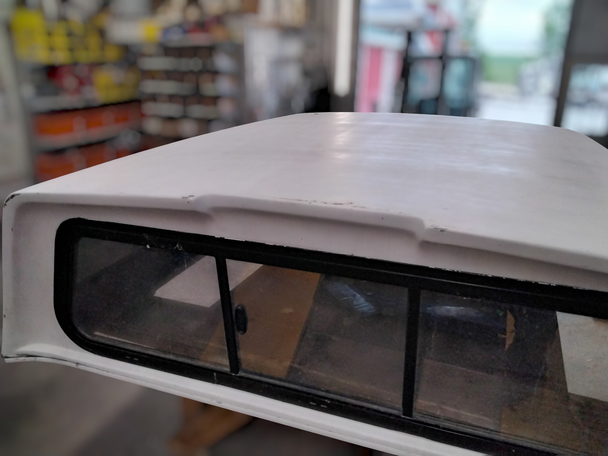 GMC Sierra or Chevrolet Silverado 5'8 White Jason Truck Cap 9 GMC Sierra or Chevrolet Silverado 5'8 White Jason Truck Cap - Image 9