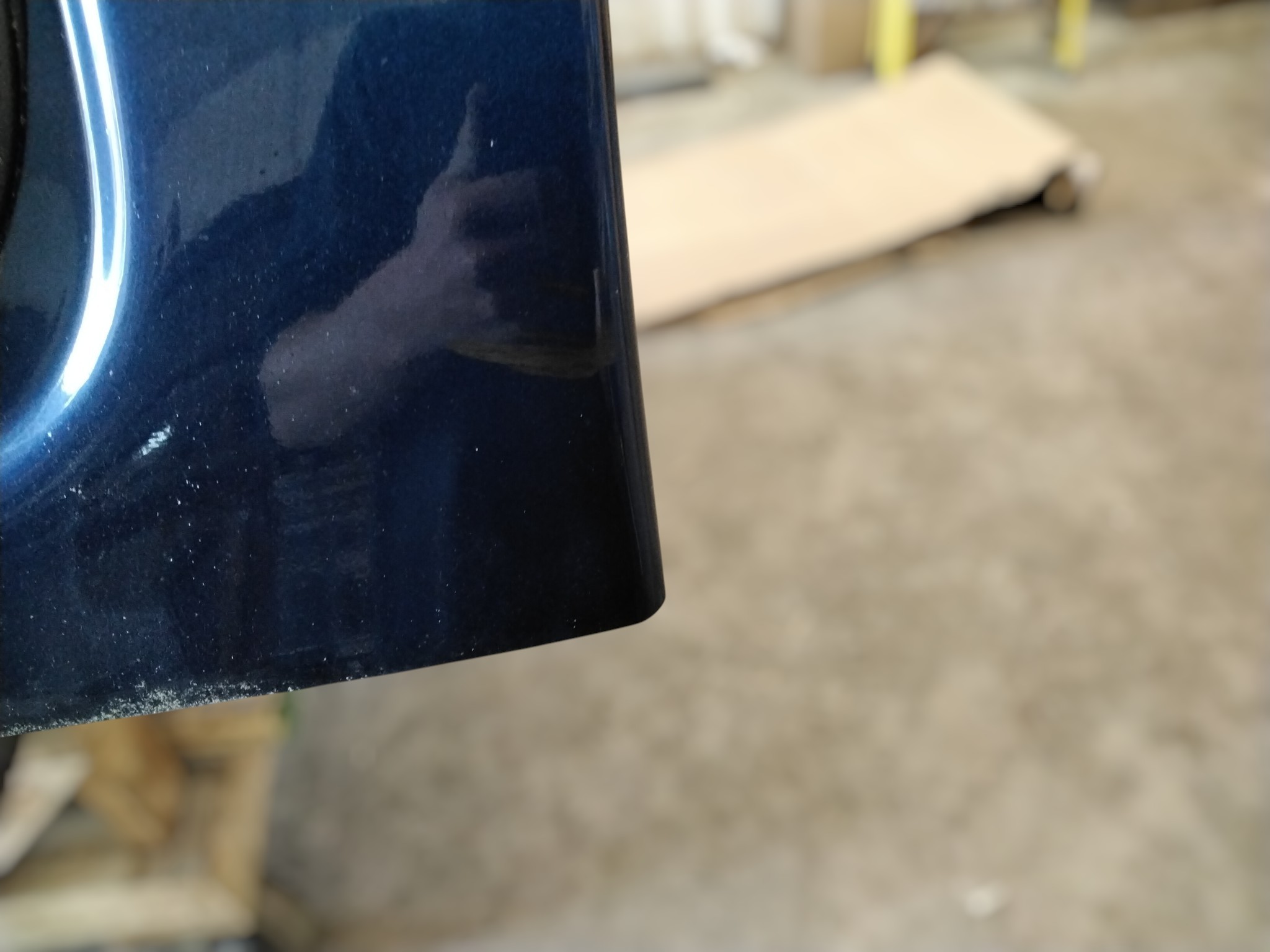 2005 - 2015 Toyota Tacoma 6'2 Blue Leer Truck Cap 4 2005 - 2015 Toyota Tacoma 6'2 Blue Leer Truck Cap - Image 4