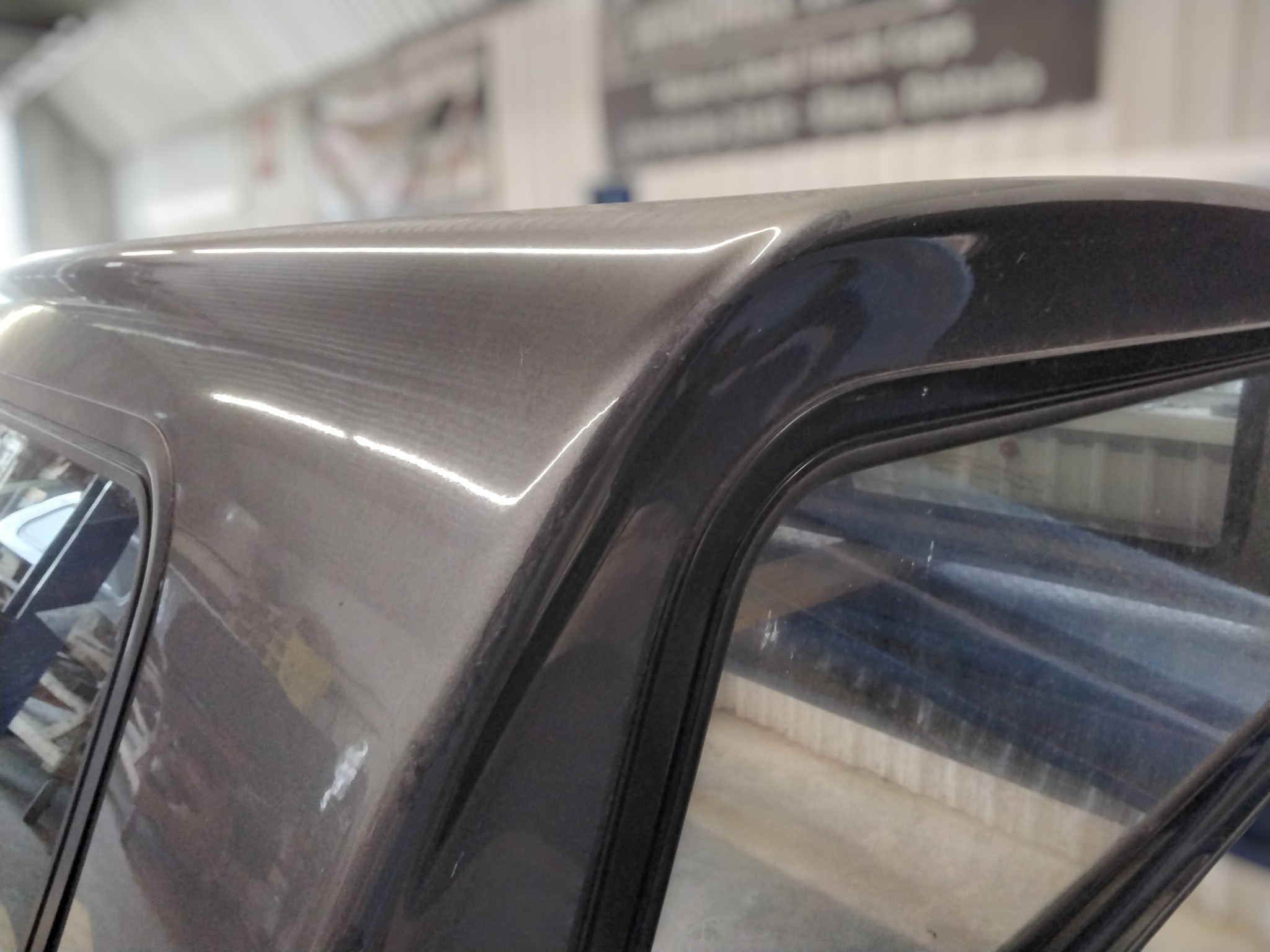 2008 -2016 Ford Superduty 6'9 UJ Sterling Grey ARE Truck Cap 5 2008 -2016 Ford Superduty 6'9 UJ Sterling Grey ARE Truck Cap - Image 5