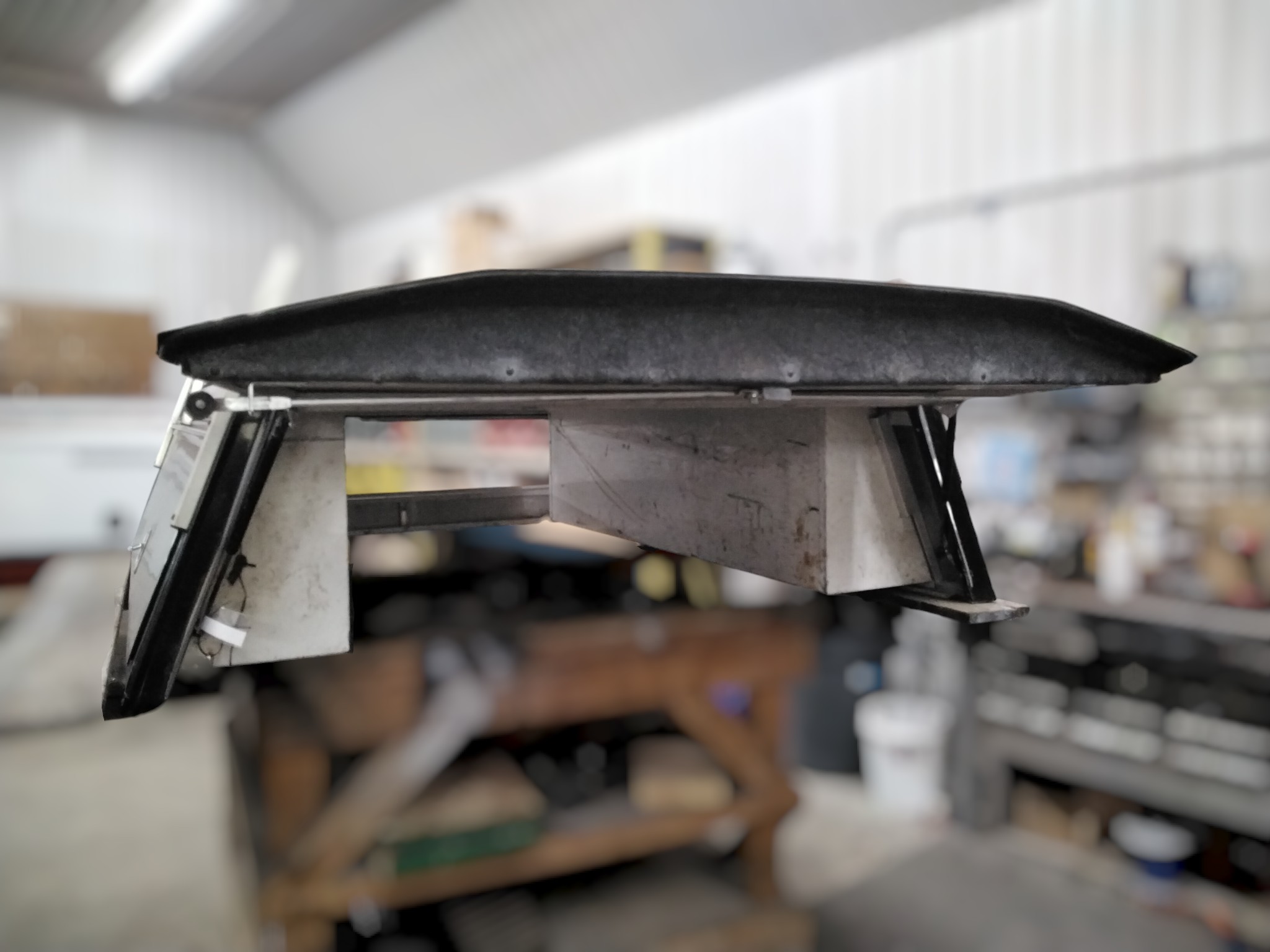 2015 - 2020 Ford F150 6'6 Black Leer Contractor Truck Cap 3 2015 - 2020 Ford F150 6'6 Black Leer Contractor Truck Cap - Image 3