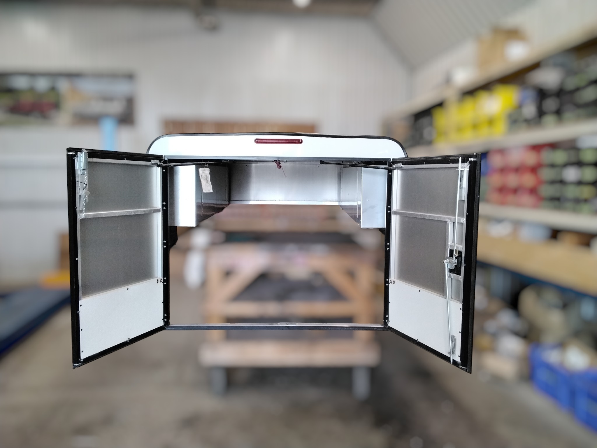 2015 - 2026 Ford F150 6'6 White Contractor Truck Cap 3 2015 - 2026 Ford F150 6'6 White Contractor Truck Cap - Image 3
