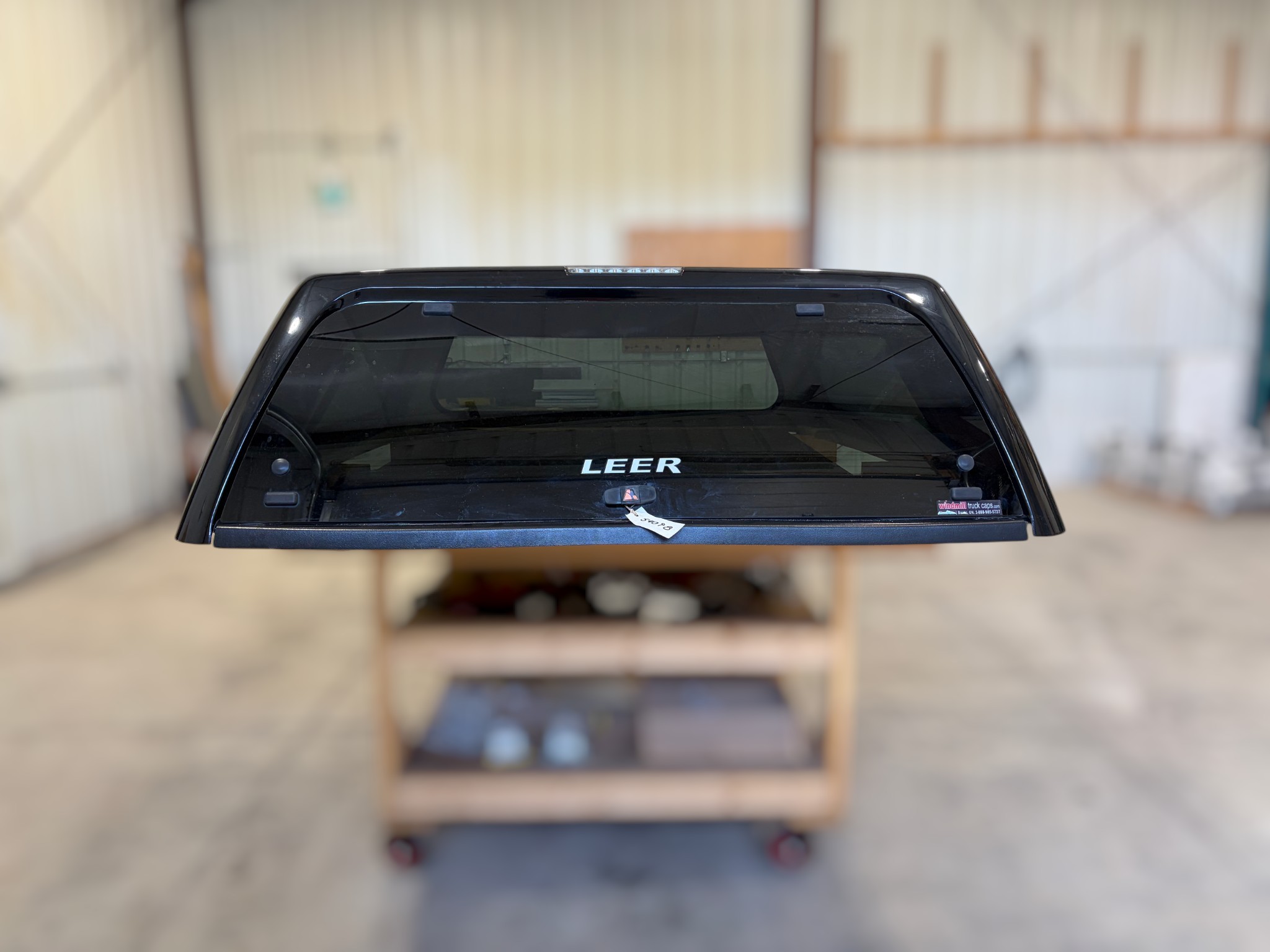 GMC Sierra or Chevrolet Silverado 6'6 GBA Black Leer100XL Truck Cap 3 GMC Sierra or Chevrolet Silverado 6'6 GBA Black Leer100XL Truck Cap - Image 3