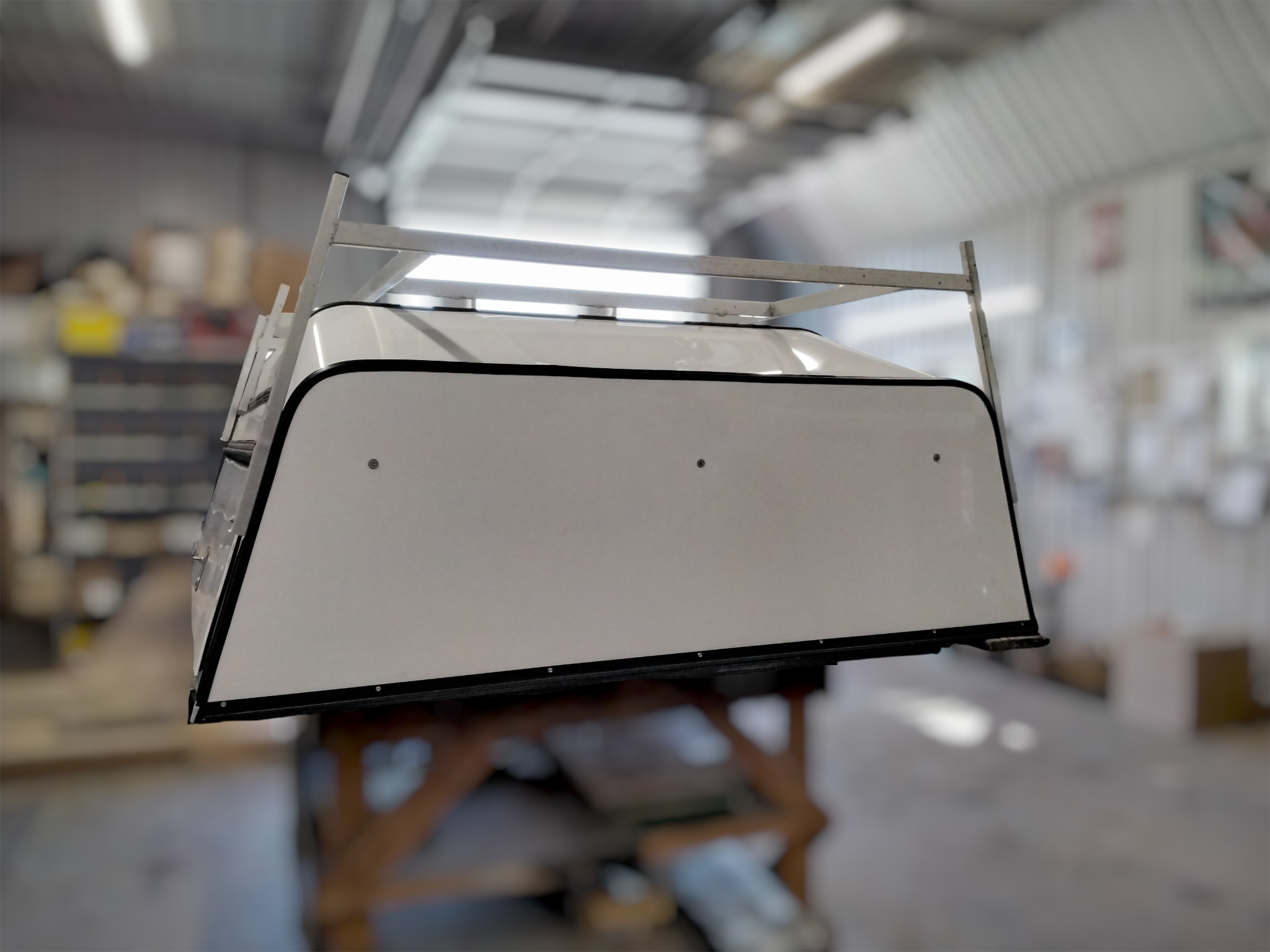 GMC Sierra or Chevrolet Silverado 1500 6'6 White Contractor Truck Cap 4 GMC Sierra or Chevrolet Silverado 1500 6'6 White Contractor Truck Cap - Image 4