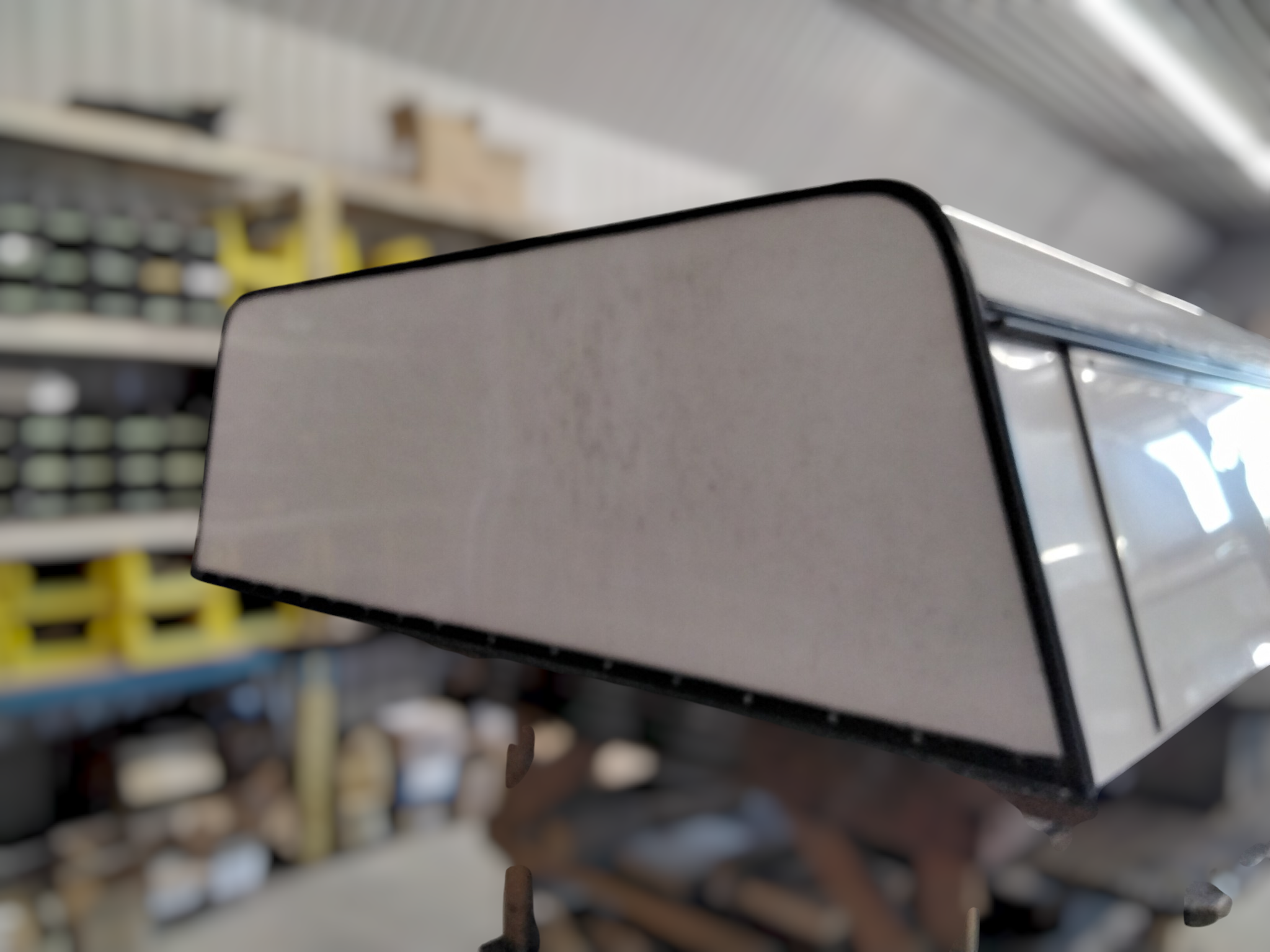 Chevrolet Silverado or GMC Sierra HD 2500/3500 6'9 White Swiss Contractor Truck Cap 4 Chevrolet Silverado or GMC Sierra HD 2500/3500 6'9 White Swiss Contractor Truck Cap - Image 4