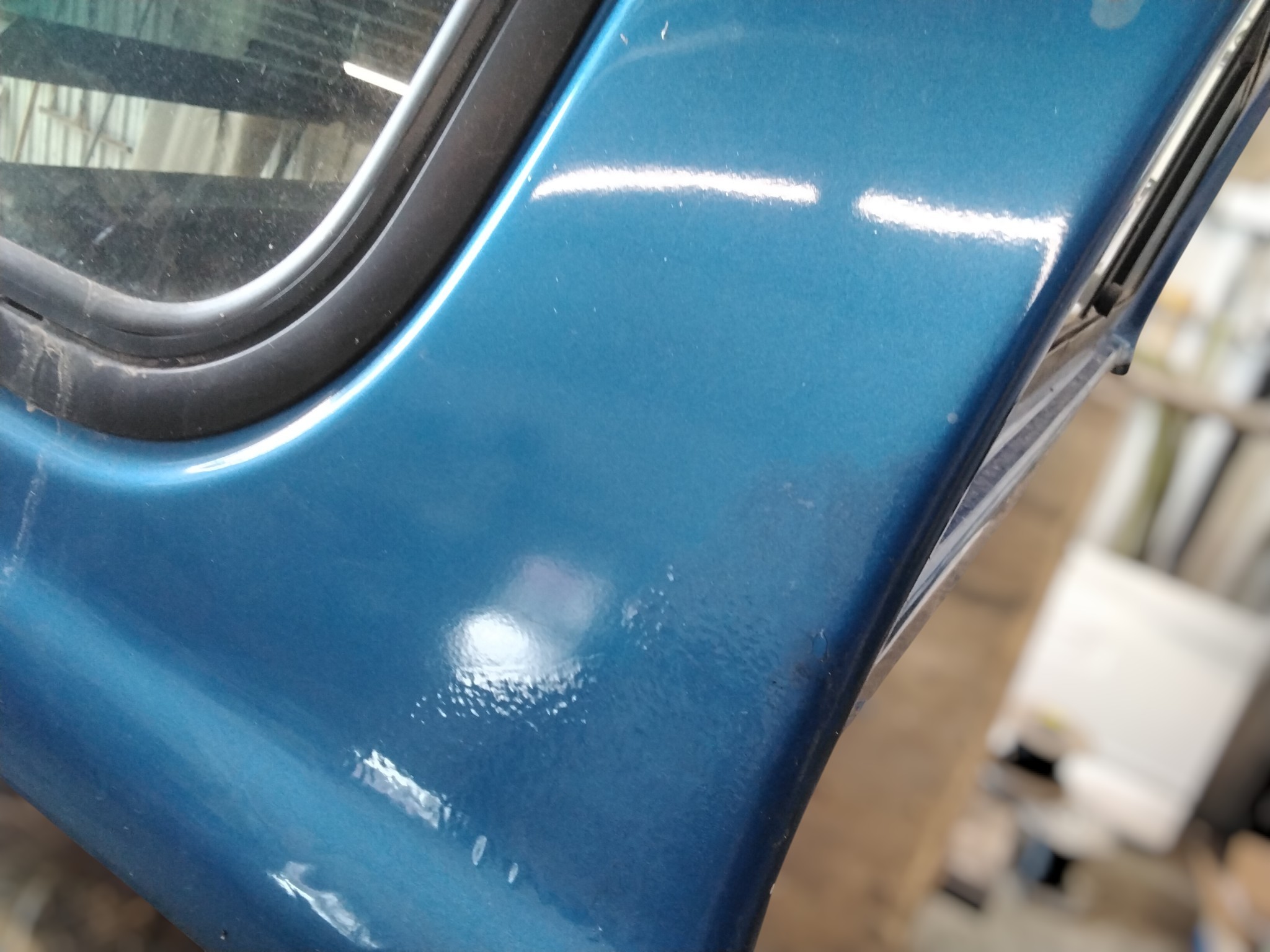 2005 - 2015 Toyota Tacoma 5'2 8P1 Blue Raider Vagabond Truck Cap 5 2005 - 2015 Toyota Tacoma 5'2 8P1 Blue Raider Vagabond Truck Cap - Image 5