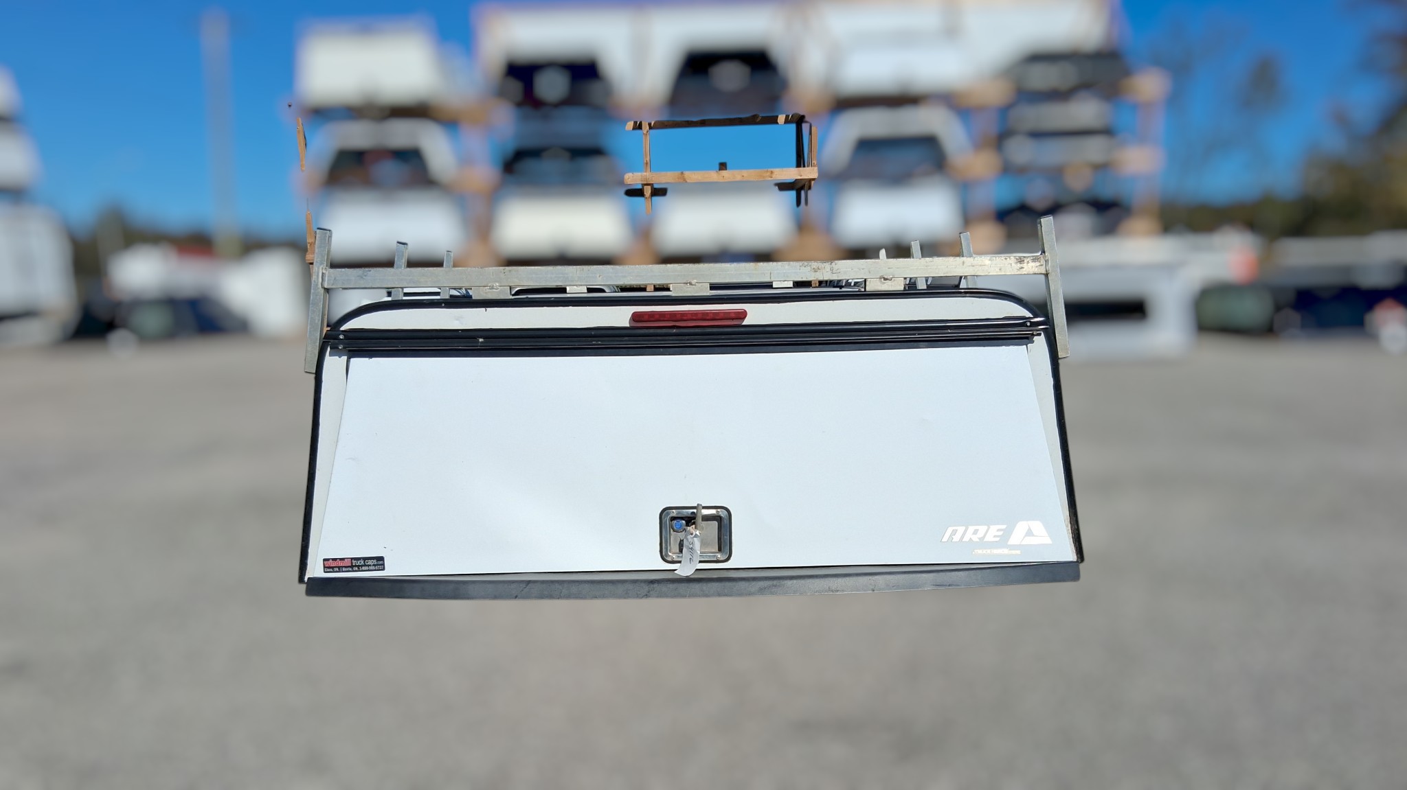 2015 - 2020 Ford F150 6'6 White ARE Contractor Truck Cap 3 2015 - 2020 Ford F150 6'6 White ARE Contractor Truck Cap - Image 3