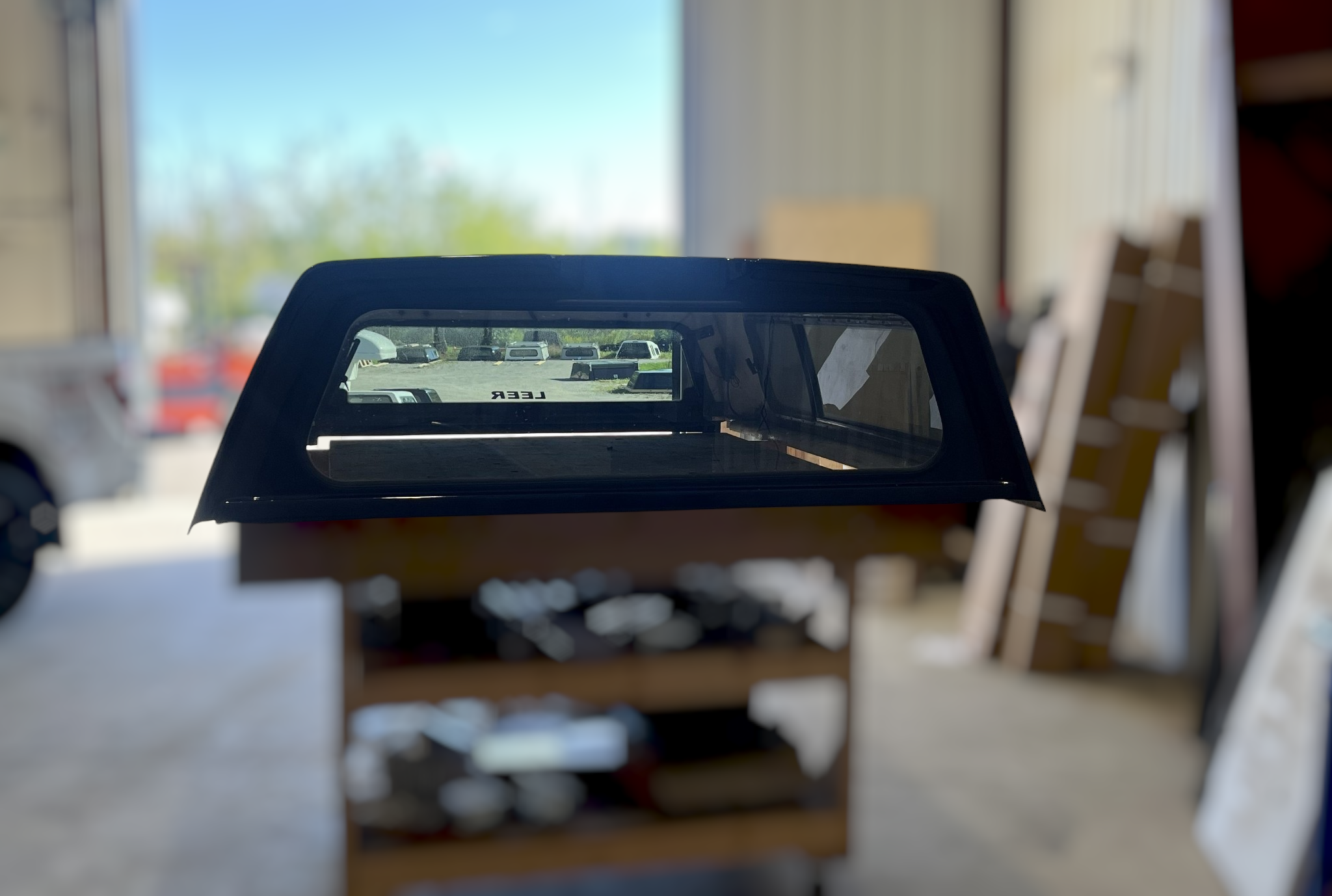 GMC Sierra or Chevrolet Silverado 6'6 GBA Black Leer100XL Truck Cap 4 GMC Sierra or Chevrolet Silverado 6'6 GBA Black Leer100XL Truck Cap - Image 4