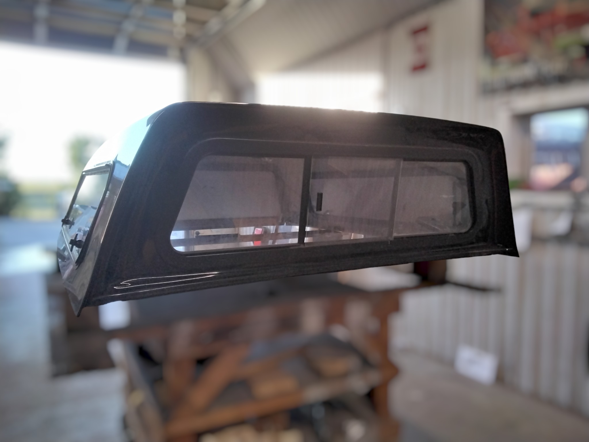 Dodge Ram 6'4 PX8 Black Ranch Truck Cap 4 Dodge Ram 6'4 PX8 Black Ranch Truck Cap - Image 4