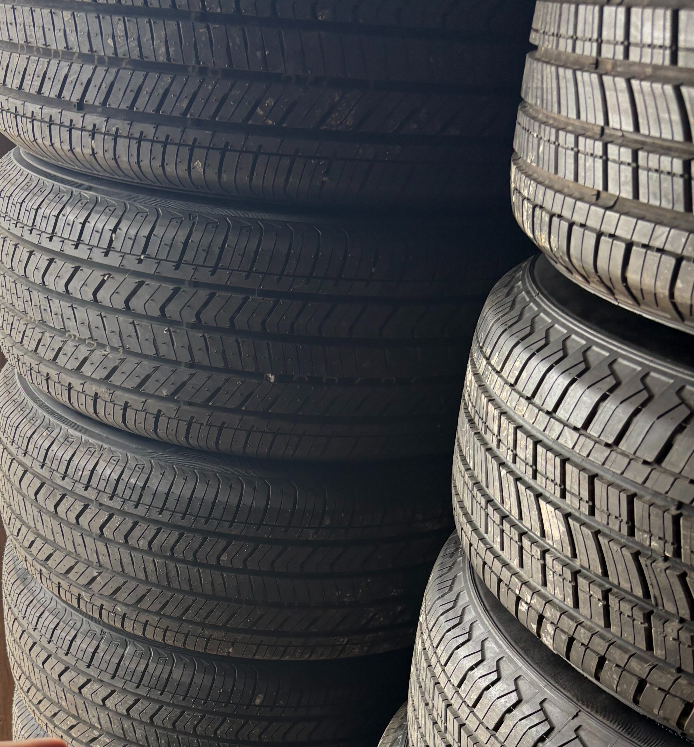 2022 - 2027 Toyota Tundra Yokohama Geolander X-CV 265/55R20 Tires and Rims 2 2022 - 2027 Toyota Tundra Yokohama Geolander X-CV 265/55R20 Tires and Rims - Image 2