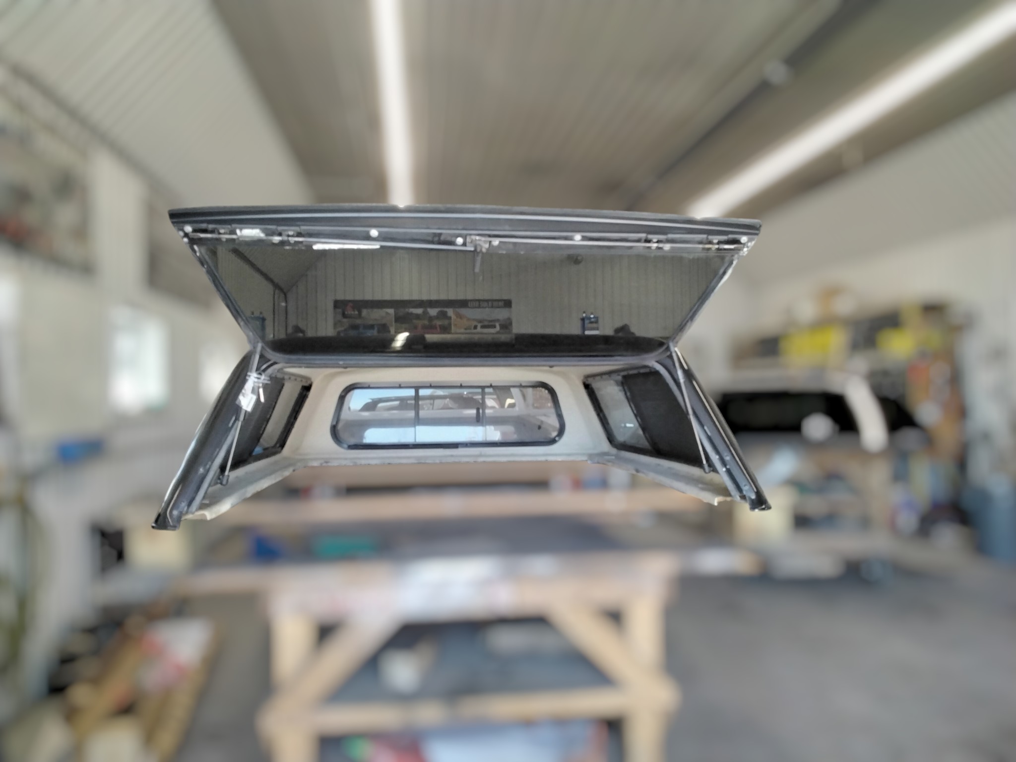 2015 - 2022 Chevrolet Colorado or GMC Canyon 6'2 41 Black Contour III Truck Cap 4 2015 - 2022 Chevrolet Colorado or GMC Canyon 6'2 41 Black Contour III Truck Cap - Image 4
