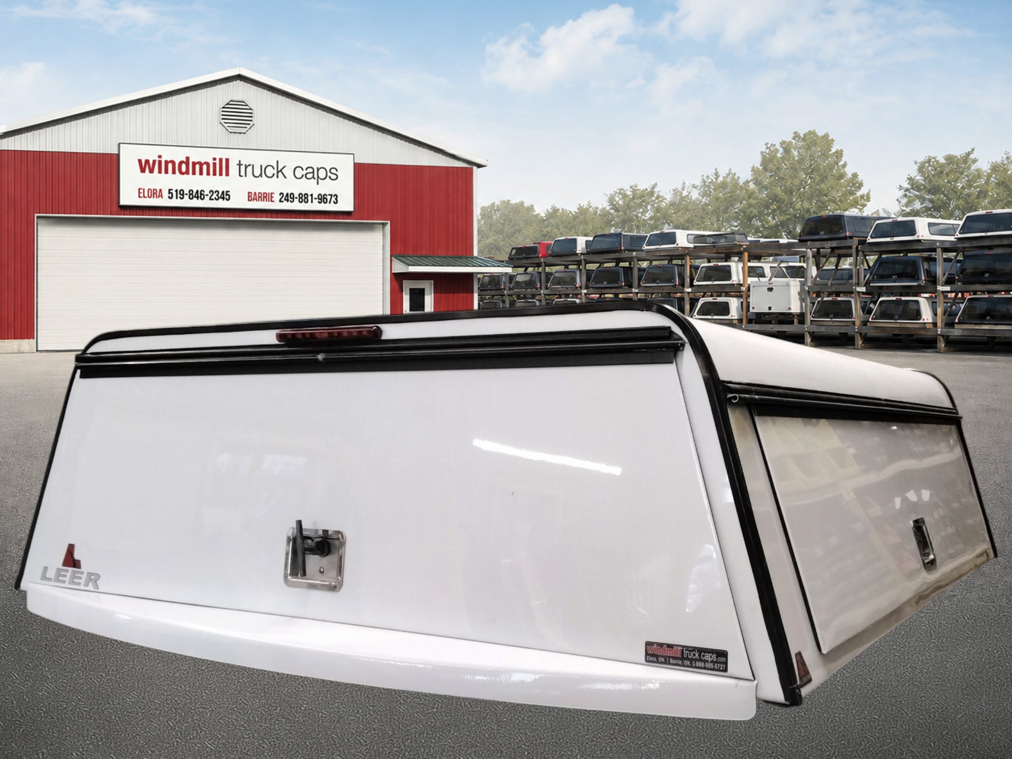 Dodge Ram 6'4 White Leer ACC Contractor Truck Cap 2 Dodge Ram 6'4 White Leer ACC Contractor Truck Cap - Image 2